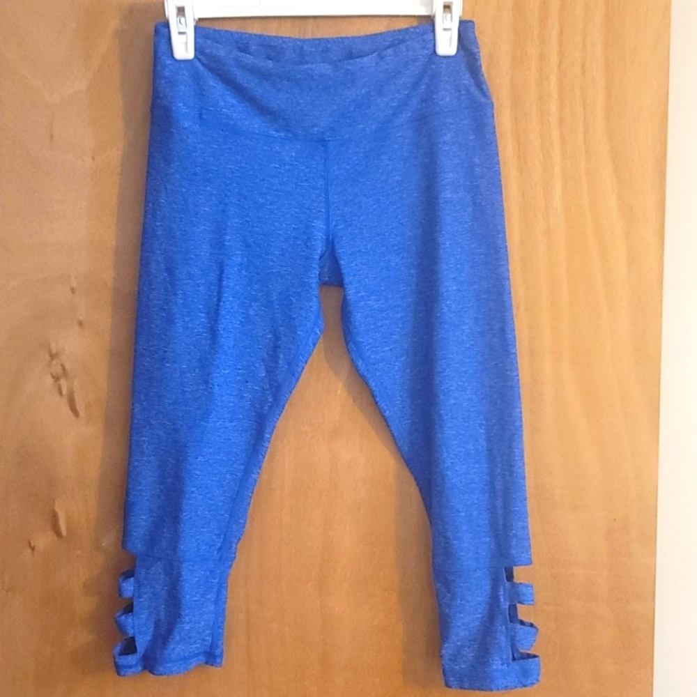 Bright heathered blue Scorpio Sol capri Leggings